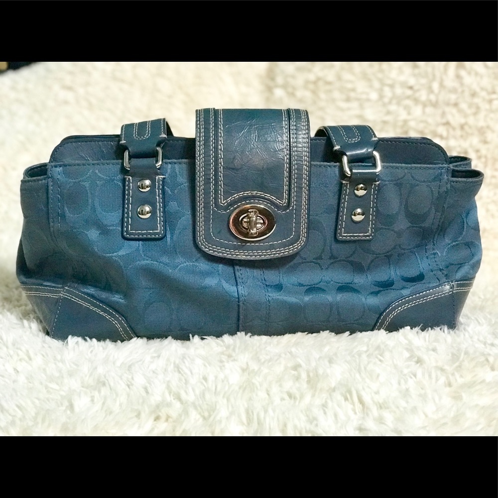 COACH purse 👀